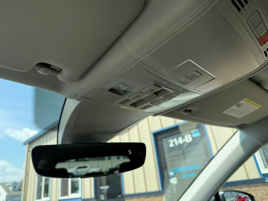2022 Volkswagen Tiguan 2.0T SE 4MOTION, available for sale in East Windsor, Connecticut | Century Auto And Truck. East Windsor, Connecticut 2022 Volkswagen Tiguan 2.0T SE 4MOTION, available for sale in East Windsor, Connecticut | Century Auto And Truck. East Windsor, Connecticut