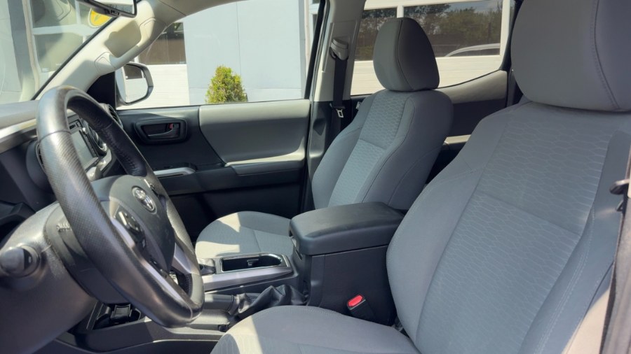 2016 Toyota Tacoma 4WD Double Cab LB V6 AT SR5 (Natl), available for sale in Waterbury, Connecticut | West End Automotive Center. Waterbury, Connecticut 2016 Toyota Tacoma 4WD Double Cab LB V6 AT SR5 (Natl), available for sale in Waterbury, Connecticut | West End Automotive Center. Waterbury, Connecticut