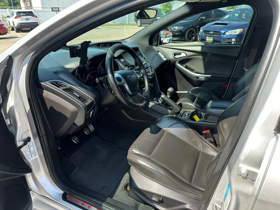 2014 Ford Focus 5dr HB ST, available for sale in South Windsor, Connecticut | Mike And Tony Auto Sales, Inc. South Windsor, Connecticut 2014 Ford Focus 5dr HB ST, available for sale in South Windsor, Connecticut | Mike And Tony Auto Sales, Inc. South Windsor, Connecticut