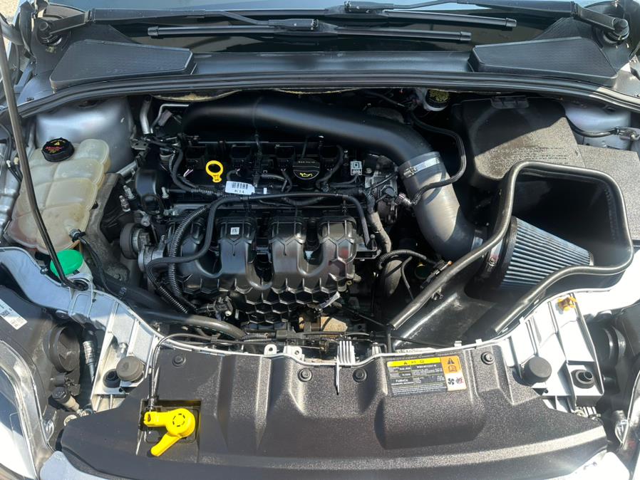 2014 Ford Focus 5dr HB ST, available for sale in South Windsor, Connecticut | Mike And Tony Auto Sales, Inc. South Windsor, Connecticut 2014 Ford Focus 5dr HB ST, available for sale in South Windsor, Connecticut | Mike And Tony Auto Sales, Inc. South Windsor, Connecticut