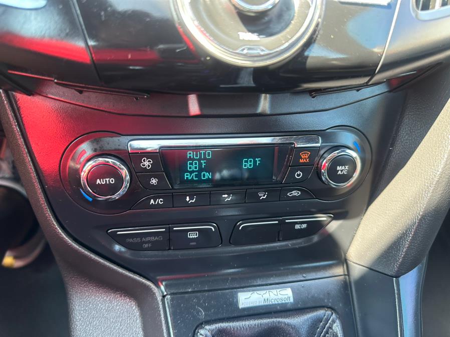 2014 Ford Focus 5dr HB ST, available for sale in South Windsor, Connecticut | Mike And Tony Auto Sales, Inc. South Windsor, Connecticut 2014 Ford Focus 5dr HB ST, available for sale in South Windsor, Connecticut | Mike And Tony Auto Sales, Inc. South Windsor, Connecticut