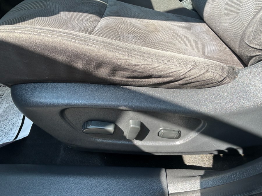 2016 Nissan Rogue AWD 4dr SV, available for sale in West Babylon, New York | New Gen Auto Group. West Babylon, New York 2016 Nissan Rogue AWD 4dr SV, available for sale in West Babylon, New York | New Gen Auto Group. West Babylon, New York