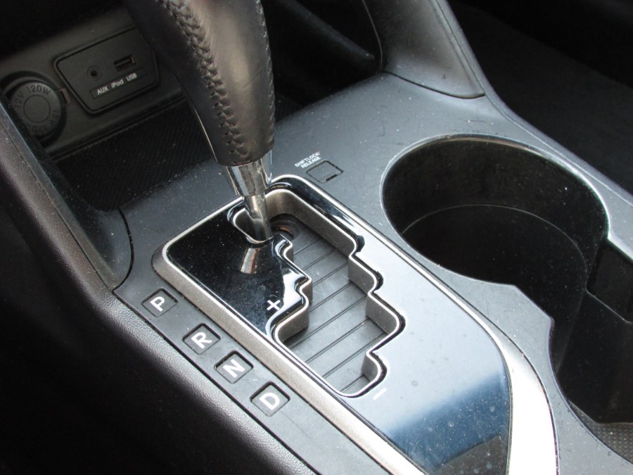 2012 Hyundai Tucson AWD 4dr Auto Limited PZEV, available for sale in East Windsor, Connecticut | United Auto Sales of E Windsor, Inc. East Windsor, Connecticut 2012 Hyundai Tucson AWD 4dr Auto Limited PZEV, available for sale in East Windsor, Connecticut | United Auto Sales of E Windsor, Inc. East Windsor, Connecticut
