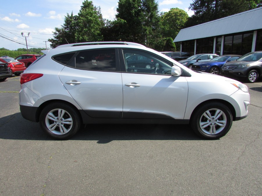 2012 Hyundai Tucson AWD 4dr Auto Limited PZEV, available for sale in East Windsor, Connecticut | United Auto Sales of E Windsor, Inc. East Windsor, Connecticut 2012 Hyundai Tucson AWD 4dr Auto Limited PZEV, available for sale in East Windsor, Connecticut | United Auto Sales of E Windsor, Inc. East Windsor, Connecticut