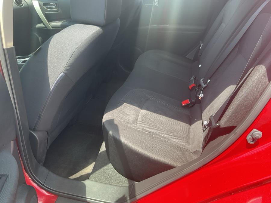2015 Nissan Rogue Select AWD 4dr S, available for sale in Vernon, Connecticut | TD Automotive Enterprises LLC DBA Diamond Auto Cars. Vernon, Connecticut 2015 Nissan Rogue Select AWD 4dr S, available for sale in Vernon, Connecticut | TD Automotive Enterprises LLC DBA Diamond Auto Cars. Vernon, Connecticut