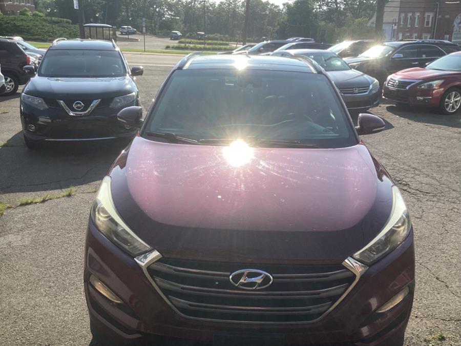 2016 Hyundai Tucson AWD 4dr Limited, available for sale in Manchester, Connecticut | Liberty Motors. Manchester, Connecticut 2016 Hyundai Tucson AWD 4dr Limited, available for sale in Manchester, Connecticut | Liberty Motors. Manchester, Connecticut