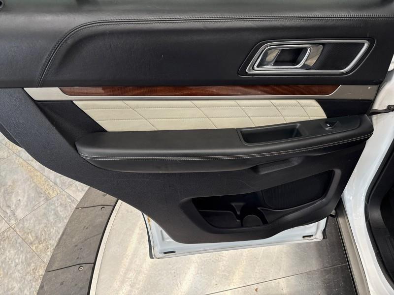 2018 Ford Explorer Platinum 4WD, available for sale in Maple Shade, New Jersey | Car Revolution. Maple Shade, New Jersey 2018 Ford Explorer Platinum 4WD, available for sale in Maple Shade, New Jersey | Car Revolution. Maple Shade, New Jersey