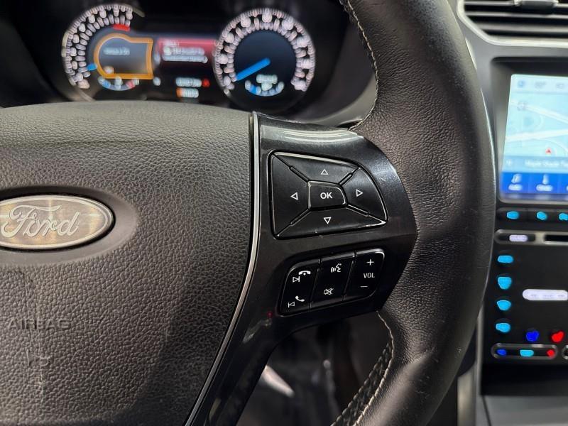 2018 Ford Explorer Platinum 4WD, available for sale in Maple Shade, New Jersey | Car Revolution. Maple Shade, New Jersey 2018 Ford Explorer Platinum 4WD, available for sale in Maple Shade, New Jersey | Car Revolution. Maple Shade, New Jersey