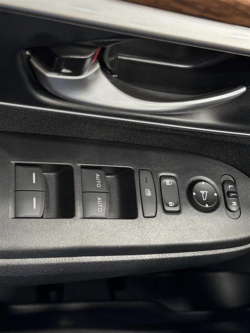 2022 Honda Cr-v EX AWD, available for sale in Maple Shade, New Jersey | Car Revolution. Maple Shade, New Jersey 2022 Honda Cr-v EX AWD, available for sale in Maple Shade, New Jersey | Car Revolution. Maple Shade, New Jersey