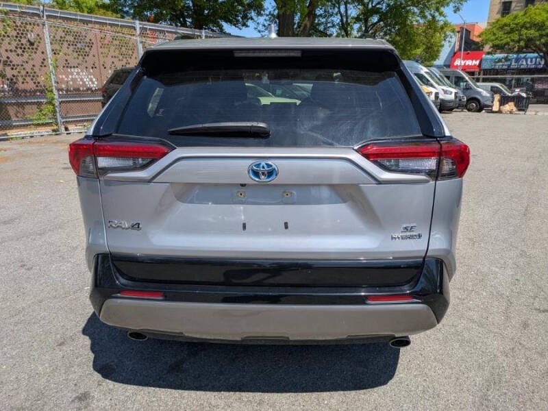 2022 Toyota RAV4 Hybrid SE AWD (Natl), available for sale in Long Island City, New York | Luxury Of Queens. Long Island City, New York 2022 Toyota RAV4 Hybrid SE AWD (Natl), available for sale in Long Island City, New York | Luxury Of Queens. Long Island City, New York