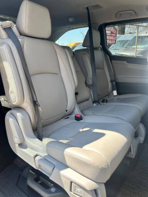 2022 Honda Odyssey Touring Auto, available for sale in Long Island City, New York | Luxury Of Queens. Long Island City, New York 2022 Honda Odyssey Touring Auto, available for sale in Long Island City, New York | Luxury Of Queens. Long Island City, New York