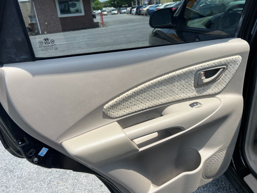 2005 Hyundai Tucson 4dr GLS FWD 2.7L V6 Auto, available for sale in Bethlehem, Pennsylvania | Best Auto Deals LLC. Bethlehem, Pennsylvania 2005 Hyundai Tucson 4dr GLS FWD 2.7L V6 Auto, available for sale in Bethlehem, Pennsylvania | Best Auto Deals LLC. Bethlehem, Pennsylvania