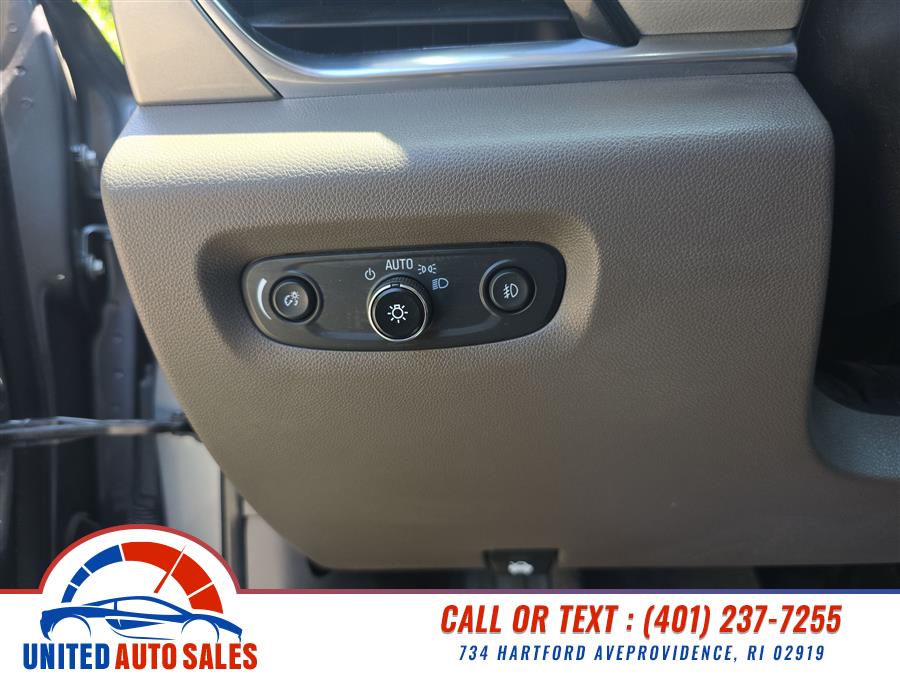 2020 Chevrolet Traverse AWD 4dr LT Leather, available for sale in Providence, Rhode Island | United Auto Sales Inc. Providence, Rhode Island 2020 Chevrolet Traverse AWD 4dr LT Leather, available for sale in Providence, Rhode Island | United Auto Sales Inc. Providence, Rhode Island