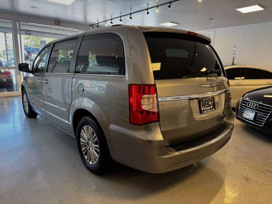 2014 Chrysler Town & Country Touring-L 30th Anniversary Minivan 4D, available for sale in Santa Ana, California | K&T Motor LLC. Santa Ana, California 2014 Chrysler Town & Country Touring-L 30th Anniversary Minivan 4D, available for sale in Santa Ana, California | K&T Motor LLC. Santa Ana, California
