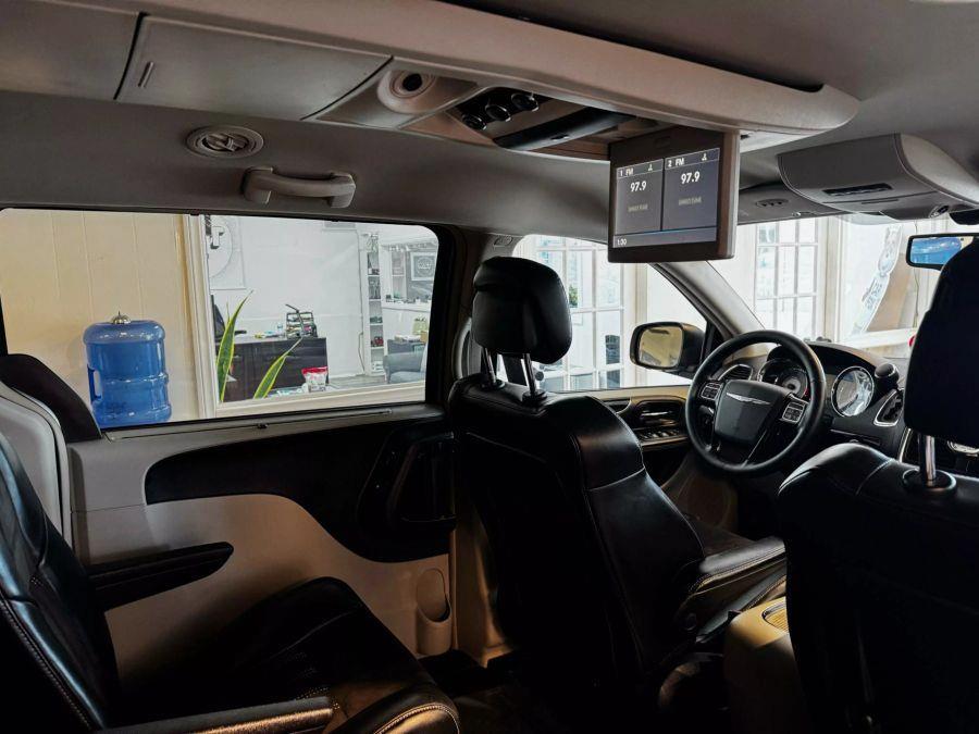 2014 Chrysler Town & Country Touring-L 30th Anniversary Minivan 4D, available for sale in Santa Ana, California | K&T Motor LLC. Santa Ana, California 2014 Chrysler Town & Country Touring-L 30th Anniversary Minivan 4D, available for sale in Santa Ana, California | K&T Motor LLC. Santa Ana, California