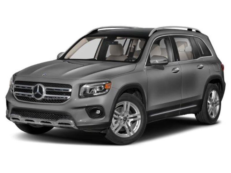 Used 2021 Mercedes-benz Glb in Woodside, New York | Drive Central. Woodside, New York