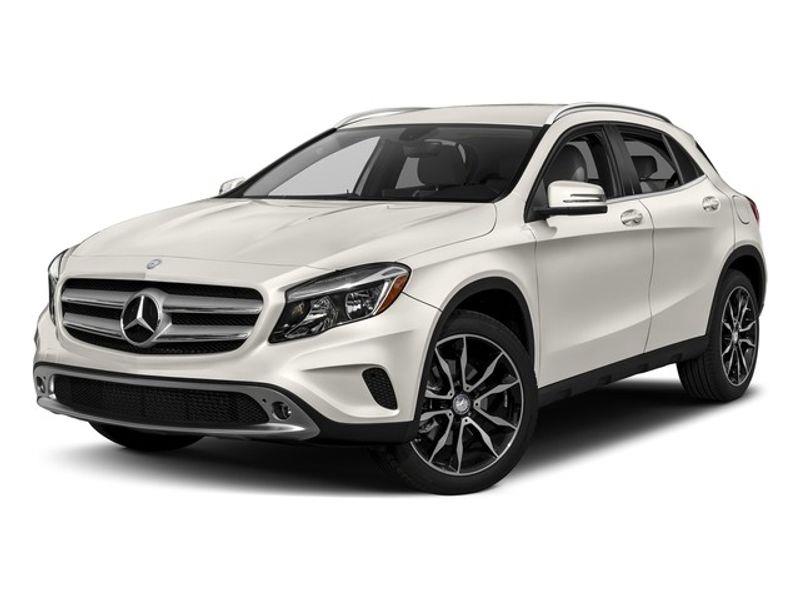 Used 2017 Mercedes-benz Gla in Woodside, New York | Drive Central. Woodside, New York