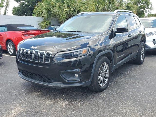 2019 Jeep Cherokee Latitude photo 3
