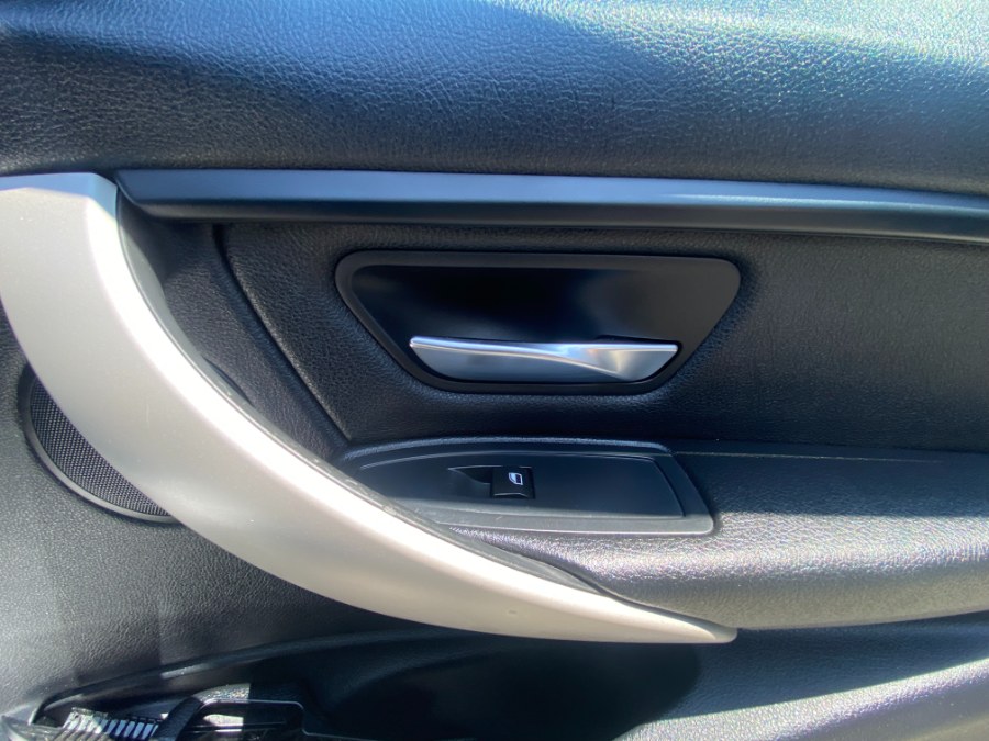 2015 BMW 3 Series 4dr Sdn 320i xDrive AWD, available for sale in Winchester, Massachusetts | Boston Prime Cars. Winchester, Massachusetts 2015 BMW 3 Series 4dr Sdn 320i xDrive AWD, available for sale in Winchester, Massachusetts | Boston Prime Cars. Winchester, Massachusetts