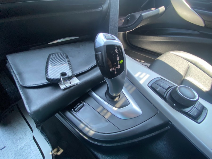 2015 BMW 3 Series 4dr Sdn 320i xDrive AWD, available for sale in Winchester, Massachusetts | Boston Prime Cars. Winchester, Massachusetts 2015 BMW 3 Series 4dr Sdn 320i xDrive AWD, available for sale in Winchester, Massachusetts | Boston Prime Cars. Winchester, Massachusetts