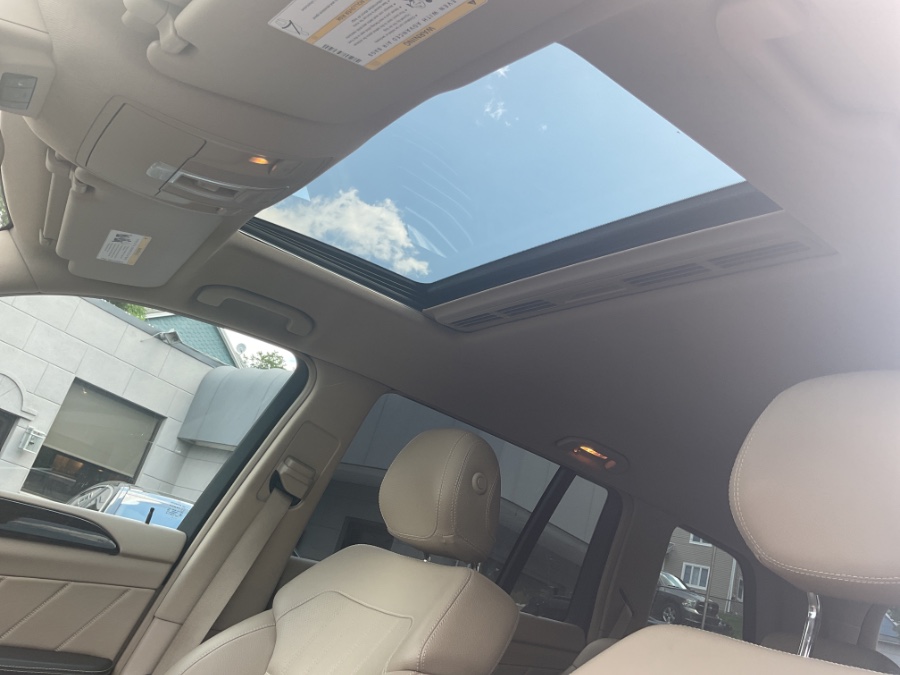 2014 Mercedes-Benz GL-Class 4MATIC 4dr GL 450, available for sale in Waterbury, Connecticut | Jim Juliani Motors. Waterbury, Connecticut 2014 Mercedes-Benz GL-Class 4MATIC 4dr GL 450, available for sale in Waterbury, Connecticut | Jim Juliani Motors. Waterbury, Connecticut