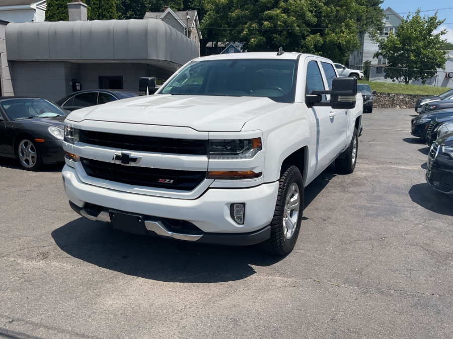 2018 Chevrolet Silverado 1500 4WD Crew Cab 143.5" LT w/2LT, available for sale in Waterbury, Connecticut | Jim Juliani Motors. Waterbury, Connecticut 2018 Chevrolet Silverado 1500 4WD Crew Cab 143.5" LT w/2LT, available for sale in Waterbury, Connecticut | Jim Juliani Motors. Waterbury, Connecticut