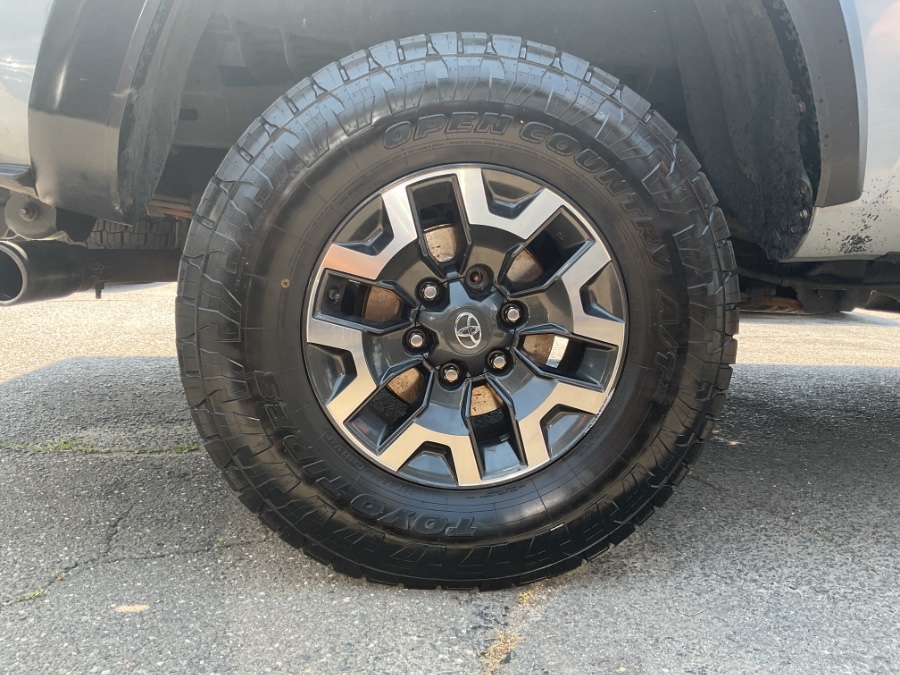 2021 Toyota Tacoma 4WD TRD Sport Access Cab 6'' Bed V6 AT (Natl), available for sale in Waterbury, Connecticut | Jim Juliani Motors. Waterbury, Connecticut 2021 Toyota Tacoma 4WD TRD Sport Access Cab 6'' Bed V6 AT (Natl), available for sale in Waterbury, Connecticut | Jim Juliani Motors. Waterbury, Connecticut