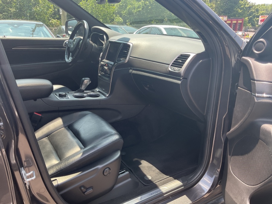 2018 Jeep Grand Cherokee Limited 4x4, available for sale in Waterbury, Connecticut | Jim Juliani Motors. Waterbury, Connecticut 2018 Jeep Grand Cherokee Limited 4x4, available for sale in Waterbury, Connecticut | Jim Juliani Motors. Waterbury, Connecticut