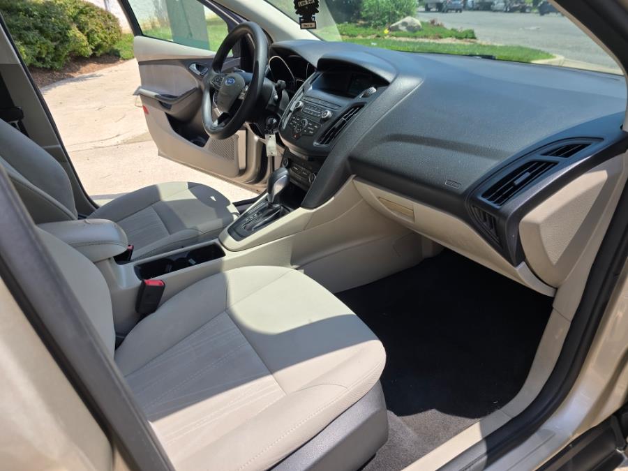 2018 Ford Focus SE Sedan, available for sale in Philadelphia, Pennsylvania | Eugen's Auto Sales & Repairs. Philadelphia, Pennsylvania 2018 Ford Focus SE Sedan, available for sale in Philadelphia, Pennsylvania | Eugen's Auto Sales & Repairs. Philadelphia, Pennsylvania