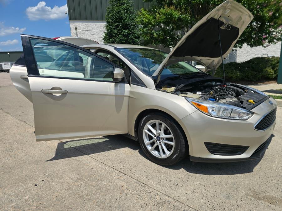 2018 Ford Focus SE Sedan, available for sale in Philadelphia, Pennsylvania | Eugen's Auto Sales & Repairs. Philadelphia, Pennsylvania 2018 Ford Focus SE Sedan, available for sale in Philadelphia, Pennsylvania | Eugen's Auto Sales & Repairs. Philadelphia, Pennsylvania