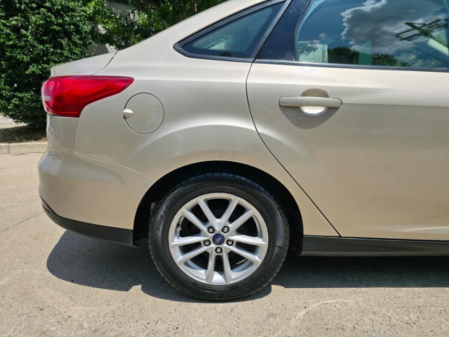 2018 Ford Focus SE Sedan, available for sale in Philadelphia, Pennsylvania | Eugen's Auto Sales & Repairs. Philadelphia, Pennsylvania 2018 Ford Focus SE Sedan, available for sale in Philadelphia, Pennsylvania | Eugen's Auto Sales & Repairs. Philadelphia, Pennsylvania