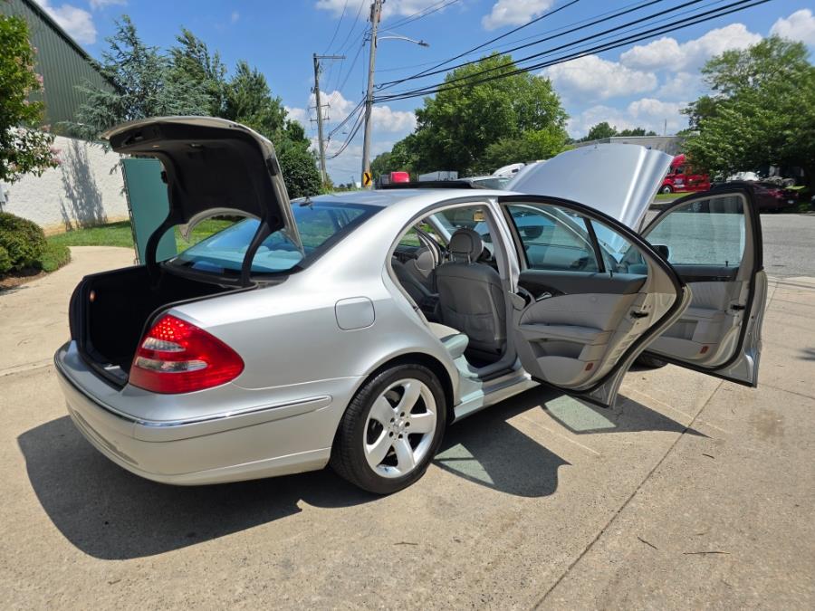 2003 Mercedes-Benz E-Class 4dr Sdn 3.2L, available for sale in Philadelphia, Pennsylvania | Eugen's Auto Sales & Repairs. Philadelphia, Pennsylvania 2003 Mercedes-Benz E-Class 4dr Sdn 3.2L, available for sale in Philadelphia, Pennsylvania | Eugen's Auto Sales & Repairs. Philadelphia, Pennsylvania