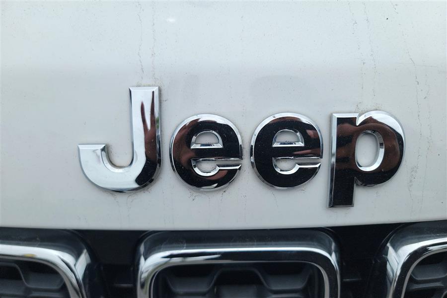 2017 Jeep Grand Cherokee Altitude 4x4 *Ltd Avail*, available for sale in Lindenhurst, New York | Power Motor Group. Lindenhurst, New York 2017 Jeep Grand Cherokee Altitude 4x4 *Ltd Avail*, available for sale in Lindenhurst, New York | Power Motor Group. Lindenhurst, New York