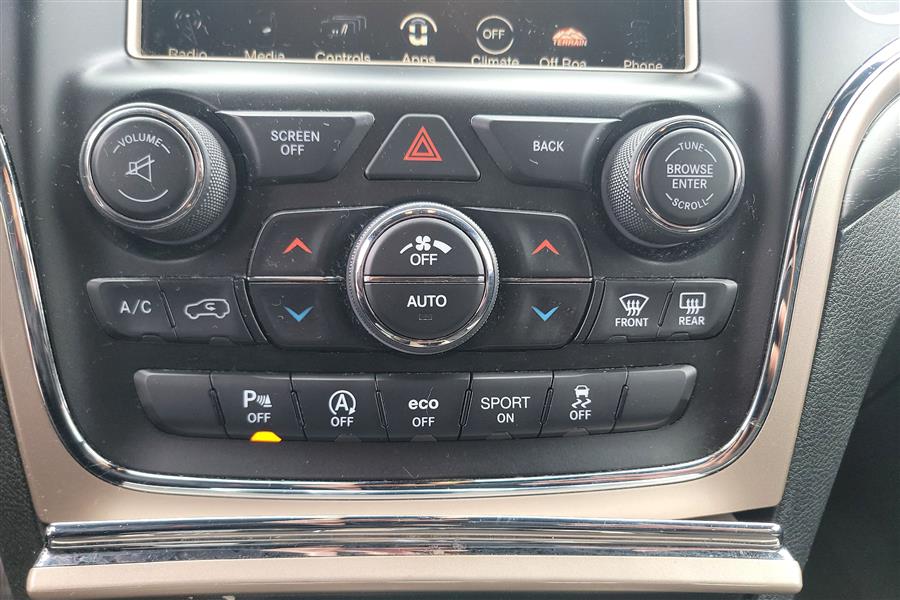 2017 Jeep Grand Cherokee Altitude 4x4 *Ltd Avail*, available for sale in Lindenhurst, New York | Power Motor Group. Lindenhurst, New York 2017 Jeep Grand Cherokee Altitude 4x4 *Ltd Avail*, available for sale in Lindenhurst, New York | Power Motor Group. Lindenhurst, New York