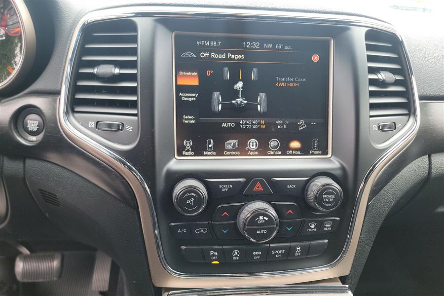 2017 Jeep Grand Cherokee Altitude 4x4 *Ltd Avail*, available for sale in Lindenhurst, New York | Power Motor Group. Lindenhurst, New York 2017 Jeep Grand Cherokee Altitude 4x4 *Ltd Avail*, available for sale in Lindenhurst, New York | Power Motor Group. Lindenhurst, New York