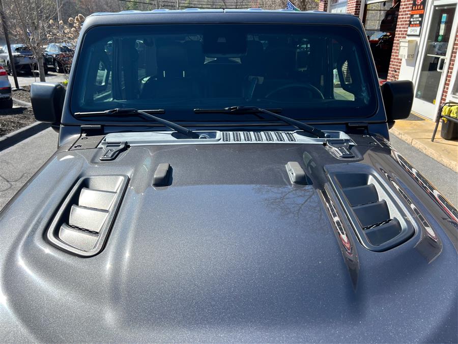 2019 Jeep Wrangler Rubicon 4x4, available for sale in Canton, Connecticut | Lava Motors. Canton, Connecticut 2019 Jeep Wrangler Rubicon 4x4, available for sale in Canton, Connecticut | Lava Motors. Canton, Connecticut