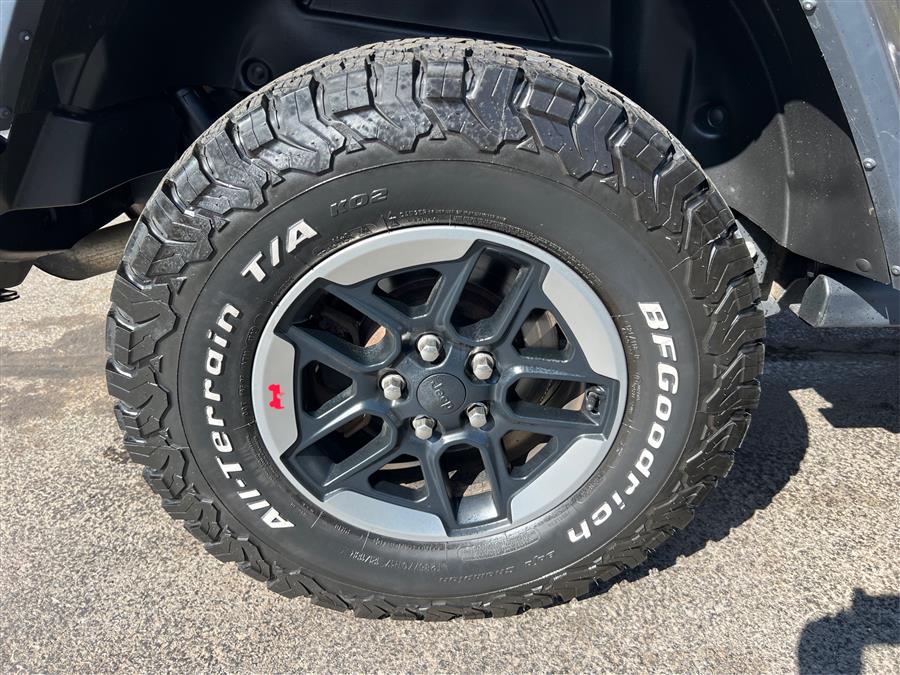 2019 Jeep Wrangler Rubicon 4x4, available for sale in Canton, Connecticut | Lava Motors. Canton, Connecticut 2019 Jeep Wrangler Rubicon 4x4, available for sale in Canton, Connecticut | Lava Motors. Canton, Connecticut