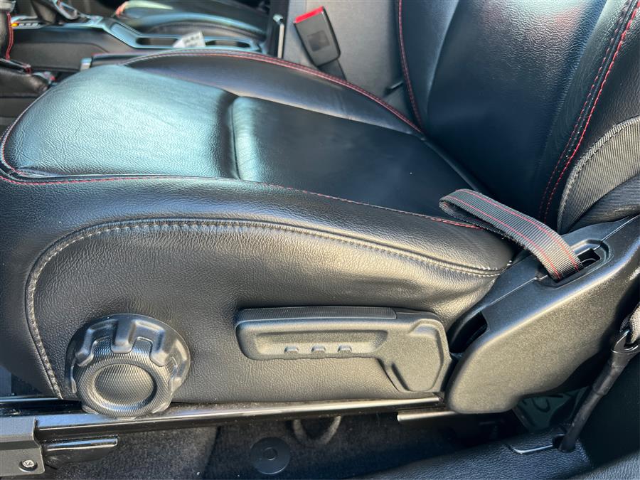 2019 Jeep Wrangler Rubicon 4x4, available for sale in Canton, Connecticut | Lava Motors. Canton, Connecticut 2019 Jeep Wrangler Rubicon 4x4, available for sale in Canton, Connecticut | Lava Motors. Canton, Connecticut