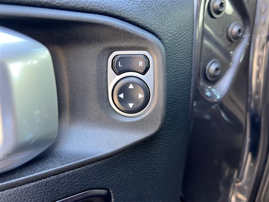 2019 Jeep Wrangler Rubicon 4x4, available for sale in Canton, Connecticut | Lava Motors. Canton, Connecticut 2019 Jeep Wrangler Rubicon 4x4, available for sale in Canton, Connecticut | Lava Motors. Canton, Connecticut