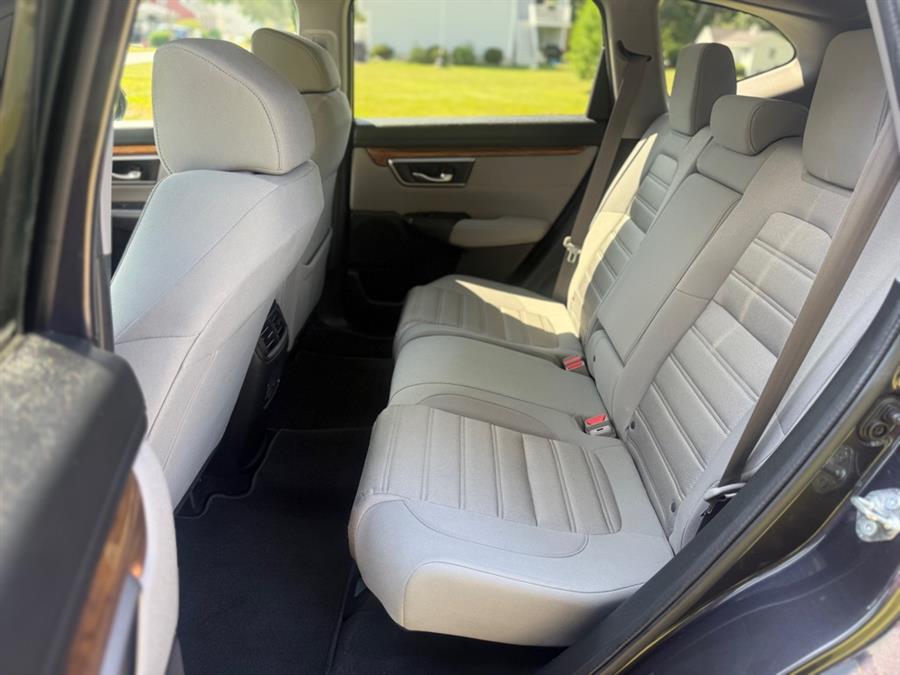 2017 Honda Cr-v EX, available for sale in Lawrence, Massachusetts | Home Run Auto Sales Inc. Lawrence, Massachusetts 2017 Honda Cr-v EX, available for sale in Lawrence, Massachusetts | Home Run Auto Sales Inc. Lawrence, Massachusetts