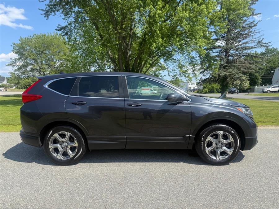 2017 Honda Cr-v EX, available for sale in Lawrence, Massachusetts | Home Run Auto Sales Inc. Lawrence, Massachusetts 2017 Honda Cr-v EX, available for sale in Lawrence, Massachusetts | Home Run Auto Sales Inc. Lawrence, Massachusetts