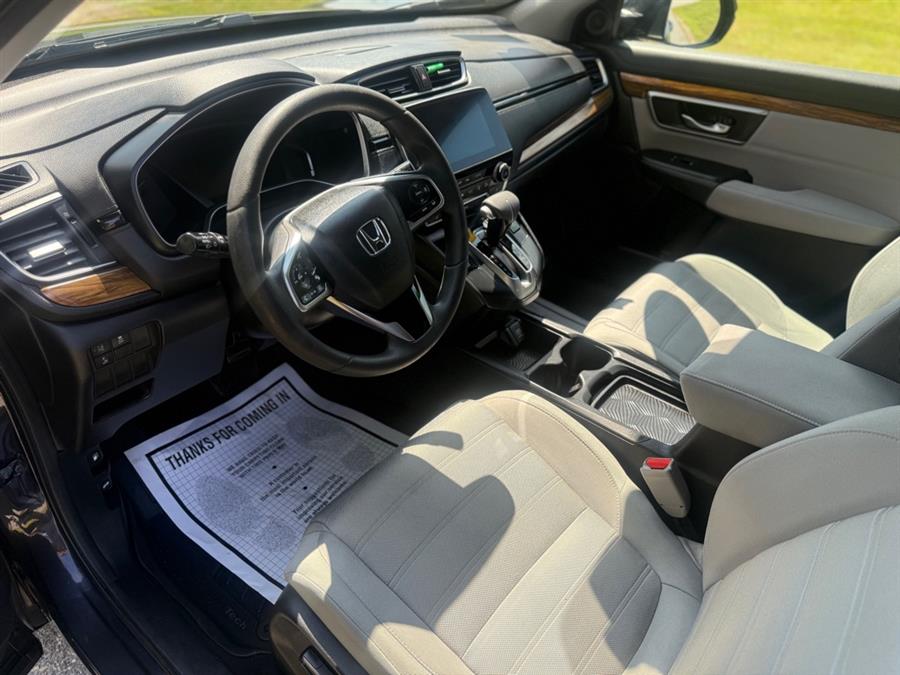 2017 Honda Cr-v EX, available for sale in Lawrence, Massachusetts | Home Run Auto Sales Inc. Lawrence, Massachusetts 2017 Honda Cr-v EX, available for sale in Lawrence, Massachusetts | Home Run Auto Sales Inc. Lawrence, Massachusetts