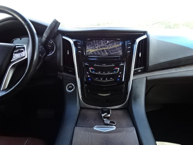2018 Cadillac Escalade Luxury 4X4, available for sale in Newton, Massachusetts | Cars of Boston. Newton, Massachusetts 2018 Cadillac Escalade Luxury 4X4, available for sale in Newton, Massachusetts | Cars of Boston. Newton, Massachusetts