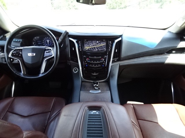 2018 Cadillac Escalade Luxury 4X4, available for sale in Newton, Massachusetts | Cars of Boston. Newton, Massachusetts 2018 Cadillac Escalade Luxury 4X4, available for sale in Newton, Massachusetts | Cars of Boston. Newton, Massachusetts