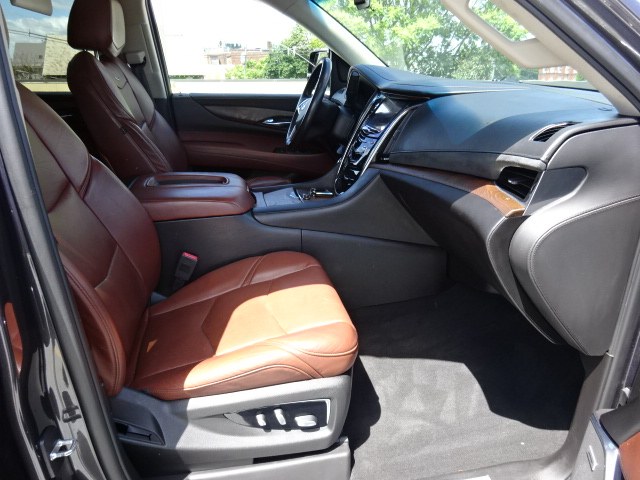 2018 Cadillac Escalade Luxury 4X4, available for sale in Newton, Massachusetts | Cars of Boston. Newton, Massachusetts 2018 Cadillac Escalade Luxury 4X4, available for sale in Newton, Massachusetts | Cars of Boston. Newton, Massachusetts
