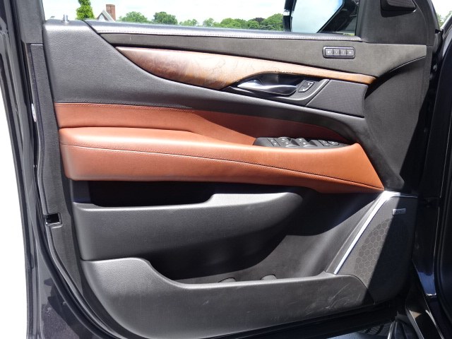 2018 Cadillac Escalade Luxury 4X4, available for sale in Newton, Massachusetts | Cars of Boston. Newton, Massachusetts 2018 Cadillac Escalade Luxury 4X4, available for sale in Newton, Massachusetts | Cars of Boston. Newton, Massachusetts