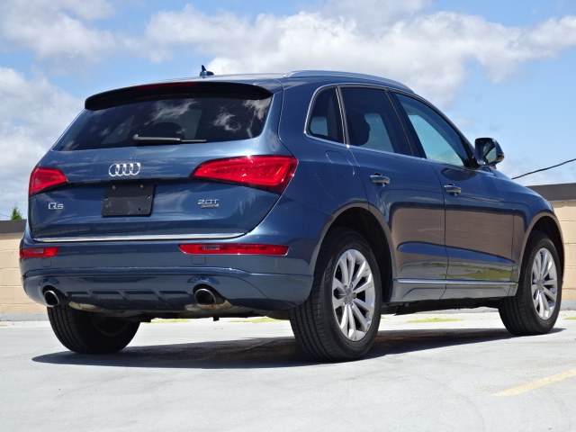 2016 Audi Q5 2.0T Premium quattro, available for sale in Newton, Massachusetts | Cars of Boston. Newton, Massachusetts 2016 Audi Q5 2.0T Premium quattro, available for sale in Newton, Massachusetts | Cars of Boston. Newton, Massachusetts