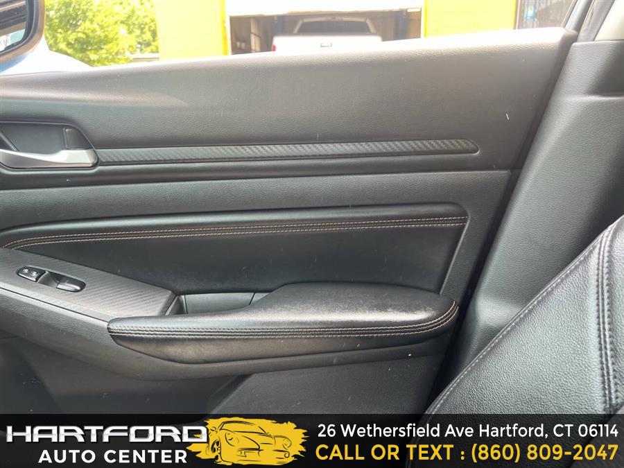2020 Nissan Altima 2.5 SR 4dr Sedan, available for sale in Hartford, Connecticut | Hartford Auto Center LLC. Hartford, Connecticut 2020 Nissan Altima 2.5 SR 4dr Sedan, available for sale in Hartford, Connecticut | Hartford Auto Center LLC. Hartford, Connecticut