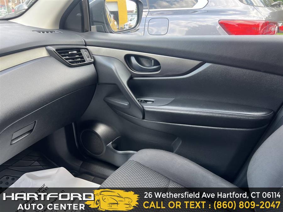 2019 Nissan Rogue Sport S AWD 4dr Crossover, available for sale in Hartford, Connecticut | Hartford Auto Center LLC. Hartford, Connecticut 2019 Nissan Rogue Sport S AWD 4dr Crossover, available for sale in Hartford, Connecticut | Hartford Auto Center LLC. Hartford, Connecticut
