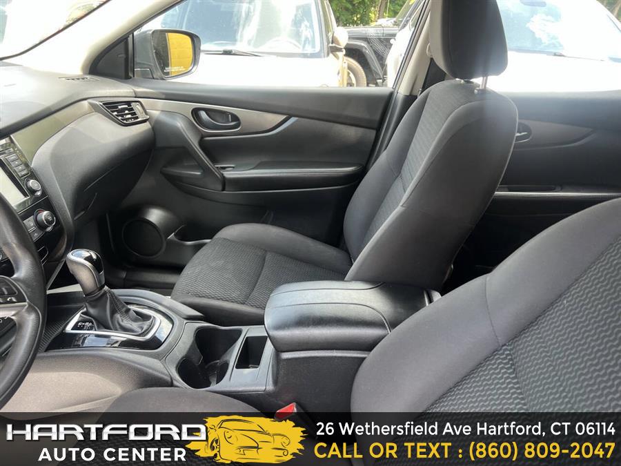 2019 Nissan Rogue Sport S AWD 4dr Crossover, available for sale in Hartford, Connecticut | Hartford Auto Center LLC. Hartford, Connecticut 2019 Nissan Rogue Sport S AWD 4dr Crossover, available for sale in Hartford, Connecticut | Hartford Auto Center LLC. Hartford, Connecticut